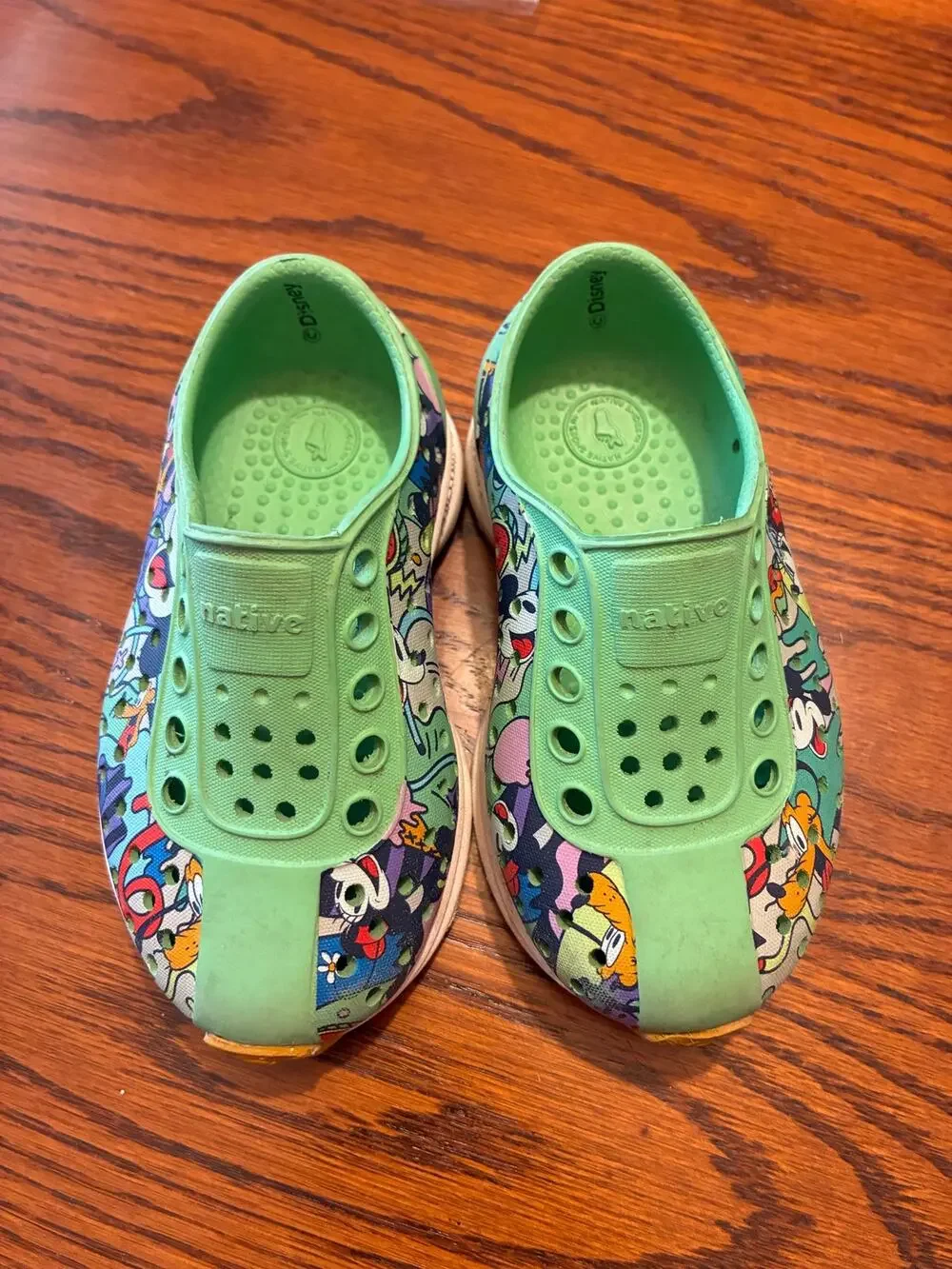 Disney X Native Robbie Sugarlite Green Mickey Mouse Slip On Toddler Size C5